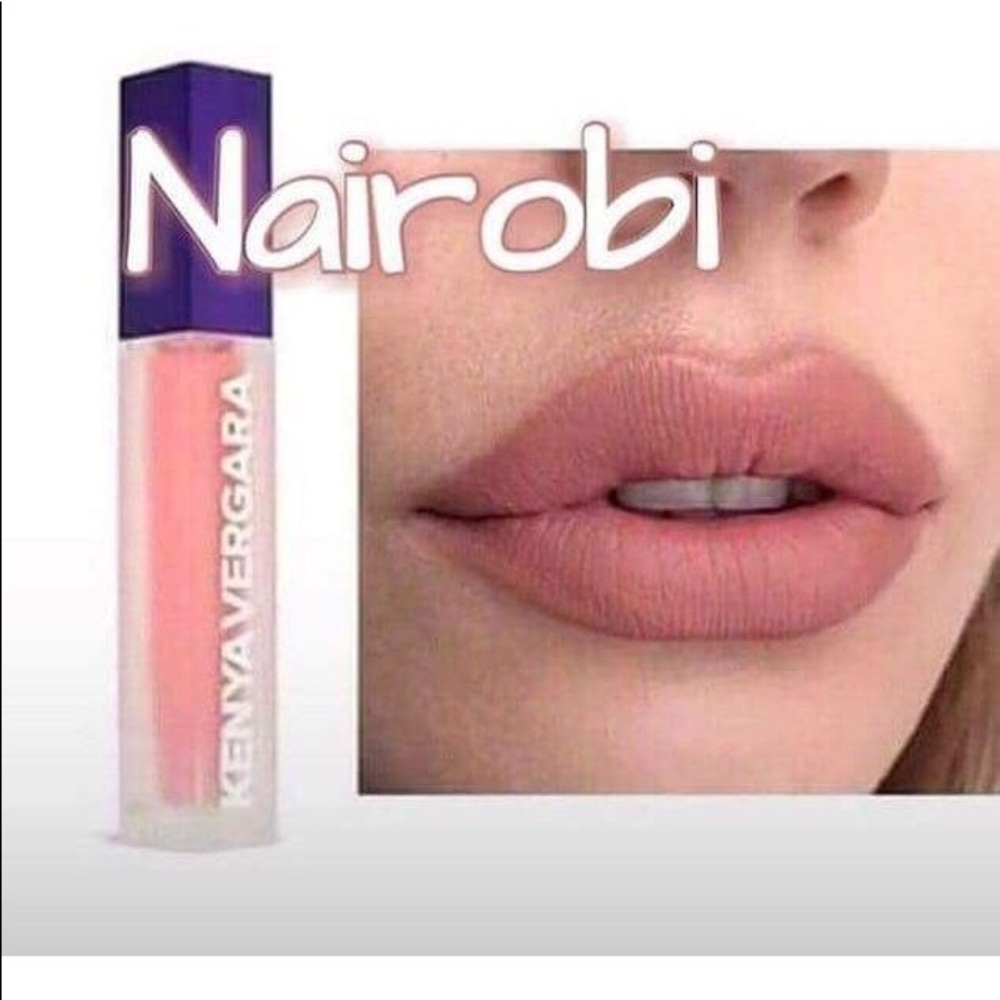 Long lasting lipstick with Vitamin E & Argan Oil